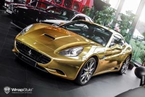 Ferrari California in Gold by WrapStyle 2016 года